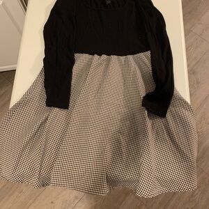 SHEIN Black Ribbed Top